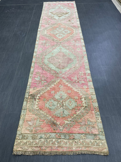 Vintage Runner Rug 2.6 x 11 Muted Turkish Runner Rug Muted Oushak Runner Rug Hallway Runner Kitchen Runner Rug Wool Runner Star Rug