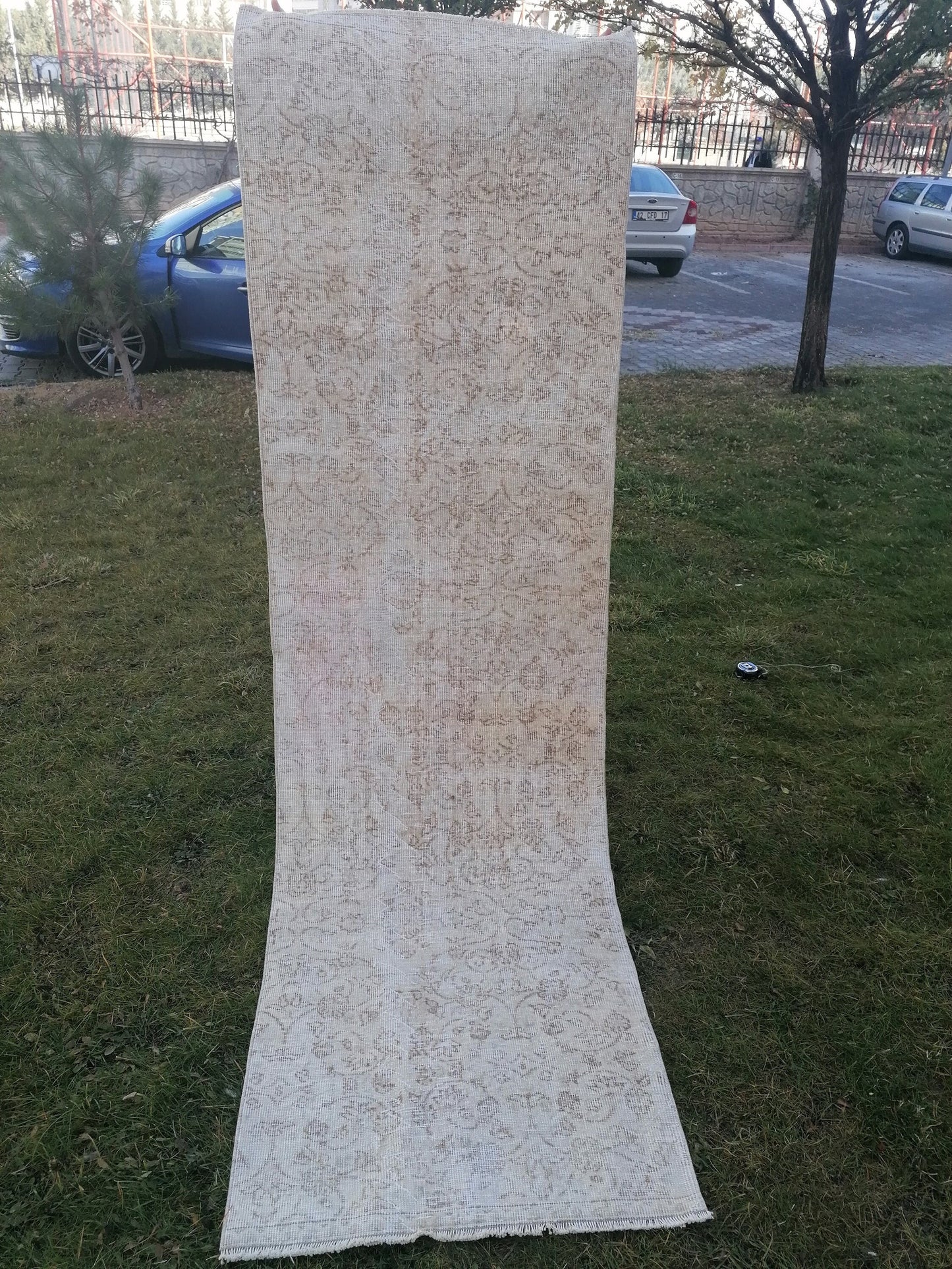 Faded turkish runner 9'x2'8 muted turkish runner, runner rug, kitchen runner, vintage runner rug