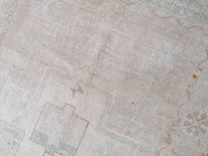 Neatural oushak wool rug, faded vintage rug, hand made rug 3'11x7'8 feet