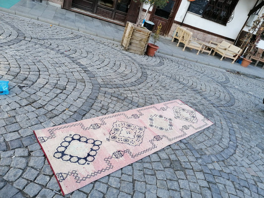 2'4x8'3 wool runner rug, hallway runner rug, vintage kitchen runner, turkish runner, oushak runner rug, bohemian rug