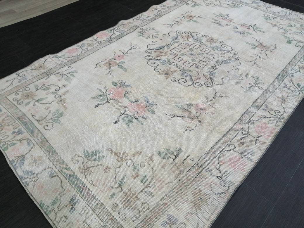 MUTED Rug, 5 x 8.6 Vintage Hand Made Rug, Oushak Rug, Faded Rustic Rug, ORIENTAL Rug, Turkish Rug, Farmhouse Rug, Vintage Persian rug