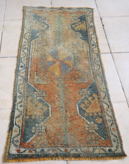 Mini Rug Small Area Rug Turkish Rug Oushak Rug Hand Made Rug Vintage Rug