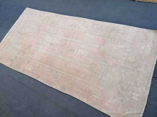 Muted soft colors rug 8'8x4'3 faded vintage turkish rug, oushak vintage rug,kitchen rug,vintage anatolian rug,unique hand made bohemian