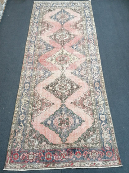 Vıntage runner rug, turkısh runner, anatolian runner 11x4'8 feet, hand made runner rug