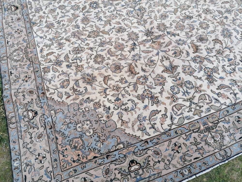 Persian wool rug 6’4.9’6 vintage living room rug