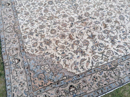 Persian wool rug 6’4.9’6 vintage living room rug