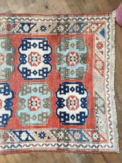 3x5 feet oushak wool rug, vintage handmade floor rug, turkish rug,kitchen rug, bohemian rug, red faded dining area rug, natural bedroom rugs