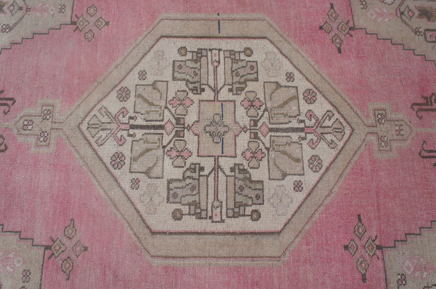 Pink Oushak Rug 4.3 x 7.3 Oushak Rugs Bohemian Turkish Area Rug Earth color Rugs Light Pink Rug All Soft  Wool Rug Oriental Rug