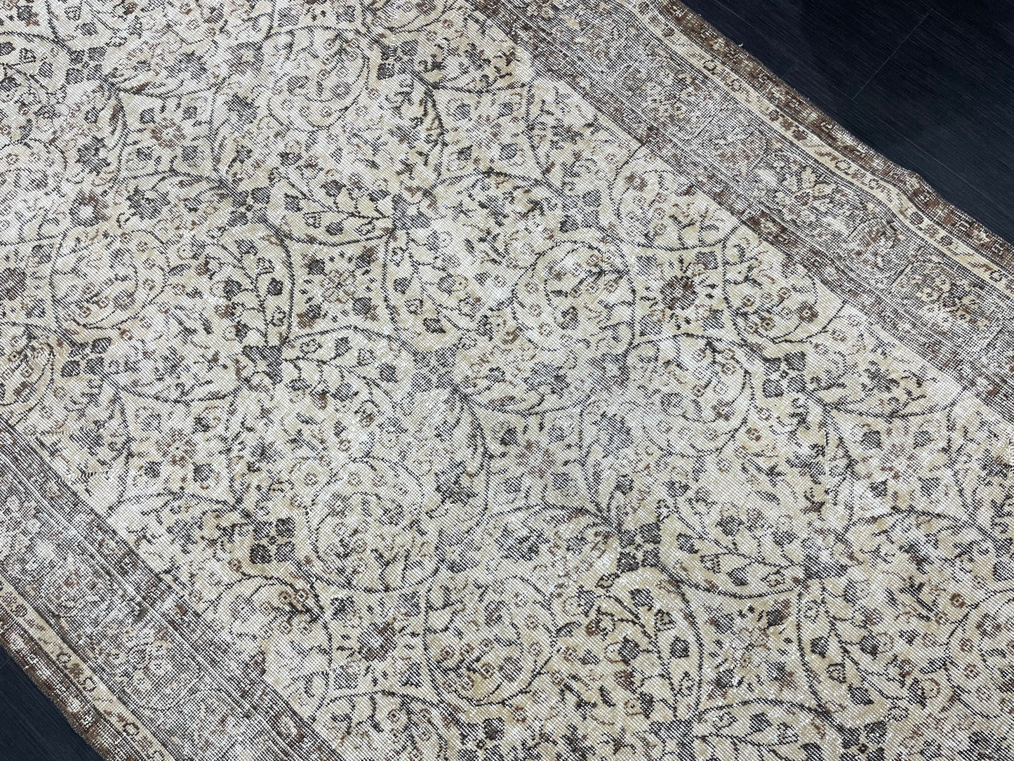 Vintage Rug TURKISH 5.5 x 9 Rug Handmade Rug Distressed Rug  Large Turkish Oushak Rug Oushak Rug, Wool Rug Hand Knotted Rug