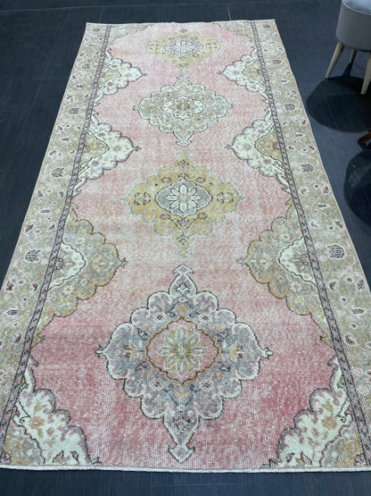 Vintage Runner Rug, Pink Hallway Runner 4.6 x 9.2 Rug, Kitchen Runner Rug, Wool Runner Rug Muted Oushak Rug Pretty Turkish Runner