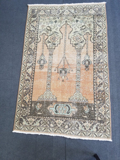 Turkish rug 5'7x 3'7 wool rug,vintage rug