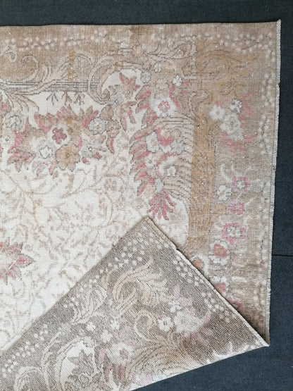 Muted oushak rug 6x9'7 large vintage rug, pastel hand made wool rug,  turkish area rug, bohemian rug