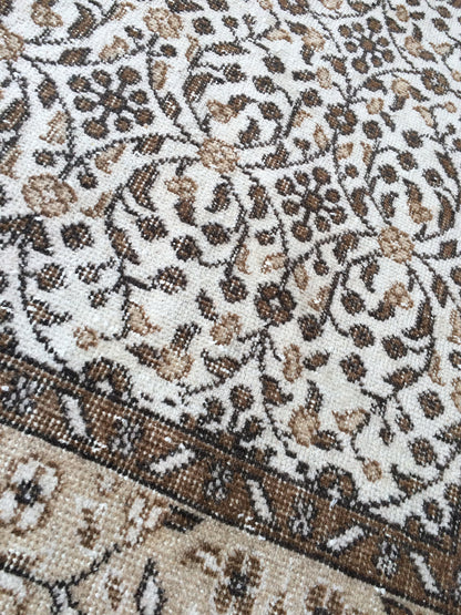 Hand Made Rug Turkish Vintage Rug Oushak Rugs Rustic Rug Wool Oushak Rugs floral Farmhouse Rug, Pastel Vintage Rug Muted Neutral Wool Rug