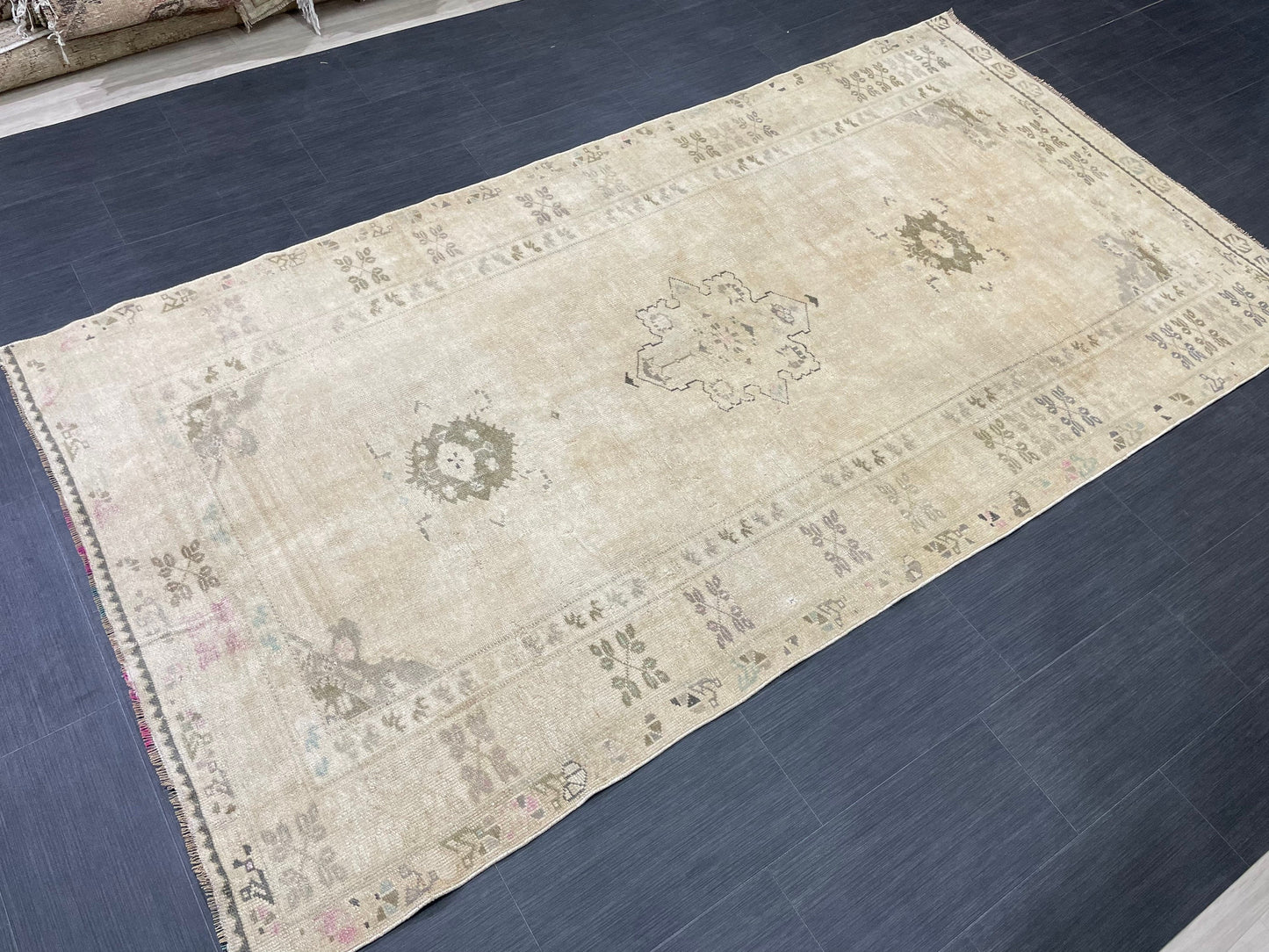 Muted Wool OUSHAK RUG TURKISH 4.8 x 9.4 Rug Muted Persian Rug Vintage Oriental Rug Vintage Handmade Rug Wool Vintage Hand Knotted Rug