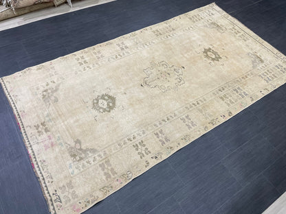 Muted Wool OUSHAK RUG TURKISH 4.8 x 9.4 Rug Muted Persian Rug Vintage Oriental Rug Vintage Handmade Rug Wool Vintage Hand Knotted Rug