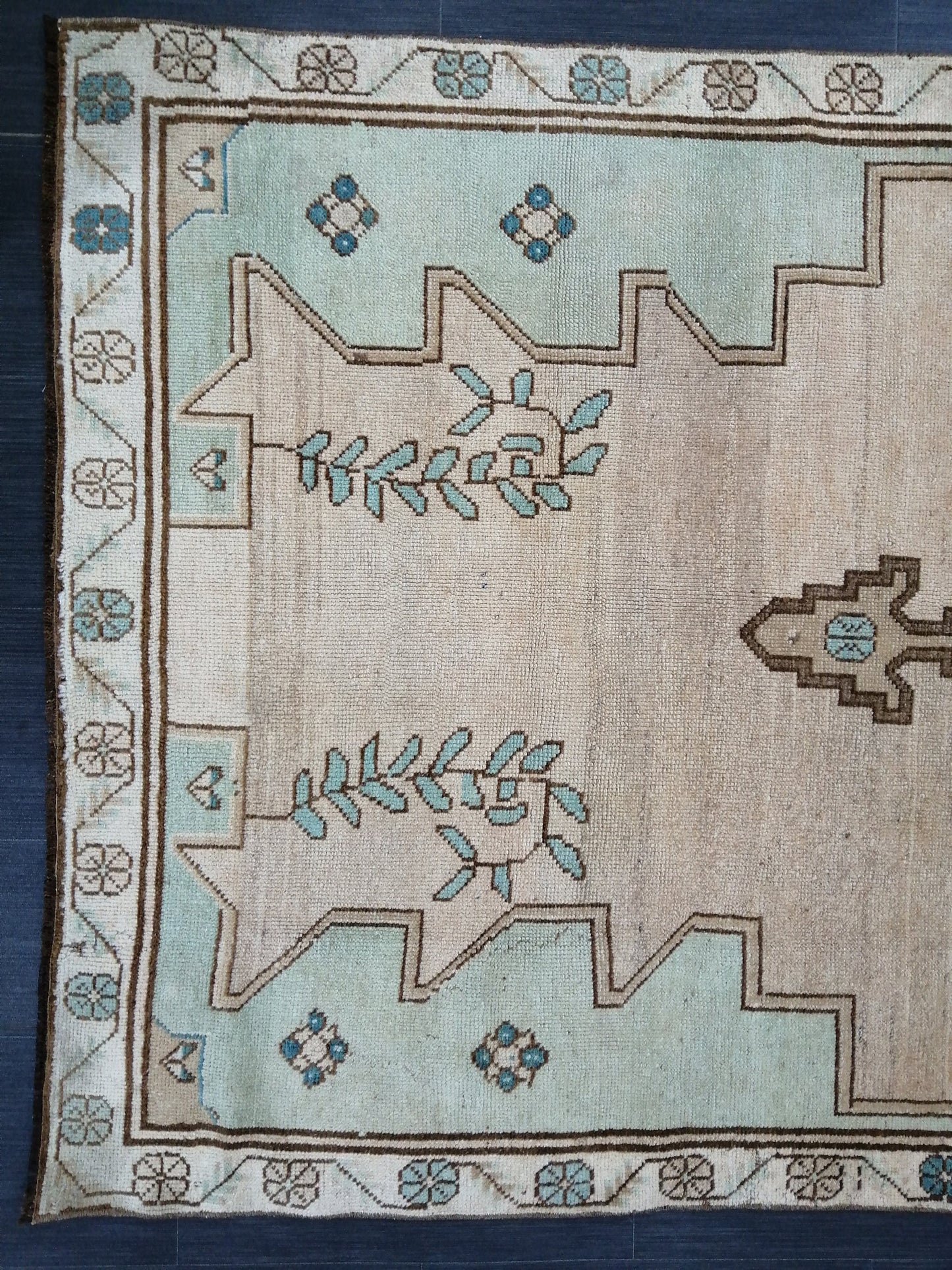 Oushak Runner Rug 4 x 8.2 ft Vintage Runner Rug Vintage Runner Rug Hallway Runner Rug Kitchen Runner Rug Wool Runner Rug Wool Oushak Rug