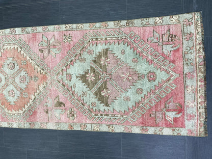 Vintage Runner Rug 2.6 x 11 Muted Turkish Runner Rug Muted Oushak Runner Rug Hallway Runner Kitchen Runner Rug Wool Runner Star Rug