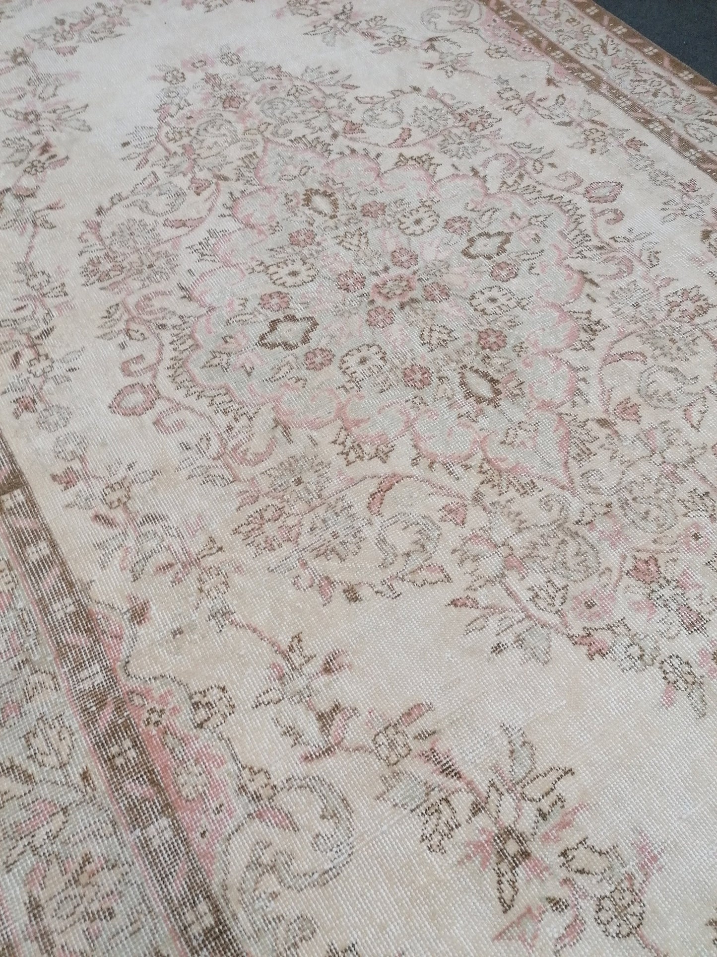 Oushak vintage rug  5'6x7'9 wool rug hand made rug