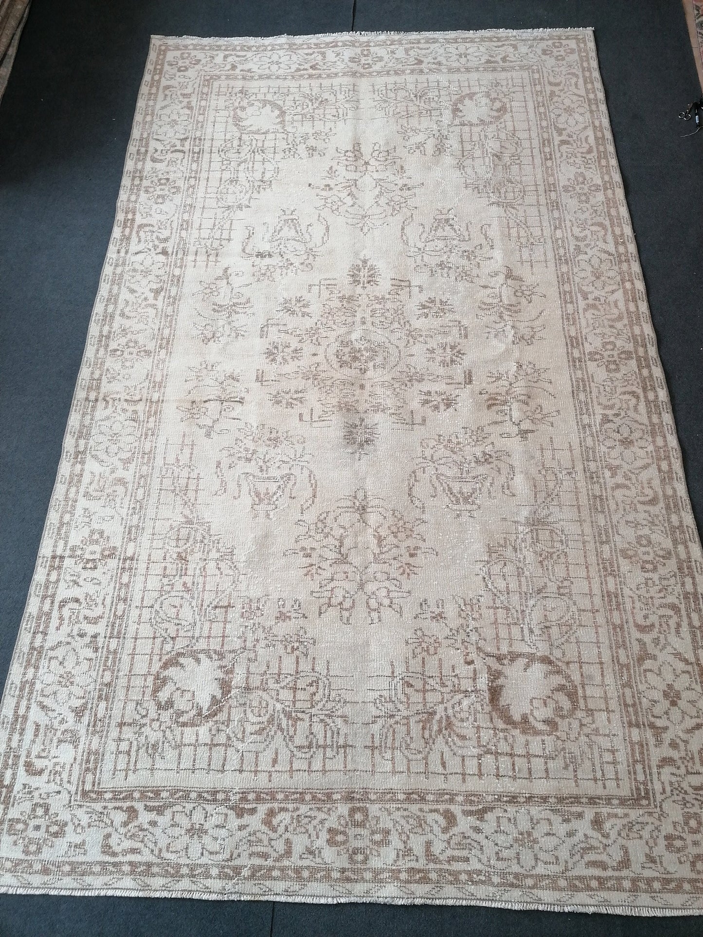 Natural oushak rug 6x10'2 large muted turkish rug, pastel vintage rug, hand made wool oushak rug, living room rug, bohemian rug