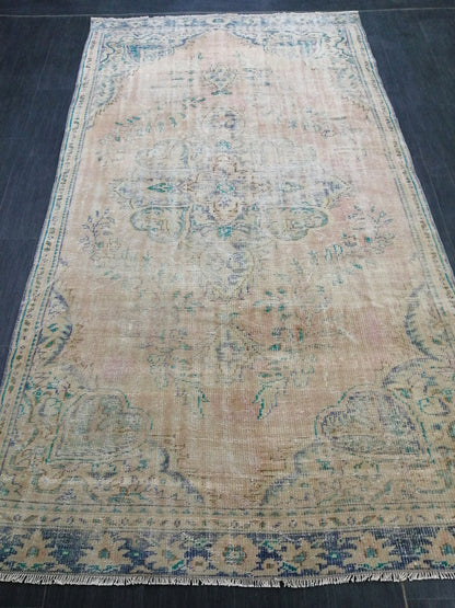 9.5 x 5.4 Distressed Rugs, Hand Made Rug, Oushak Rug, Rustic Rug, Bohemian Rug, Rug Runner, Turkish Rug, Farmhouse Rug, Vintage Rug