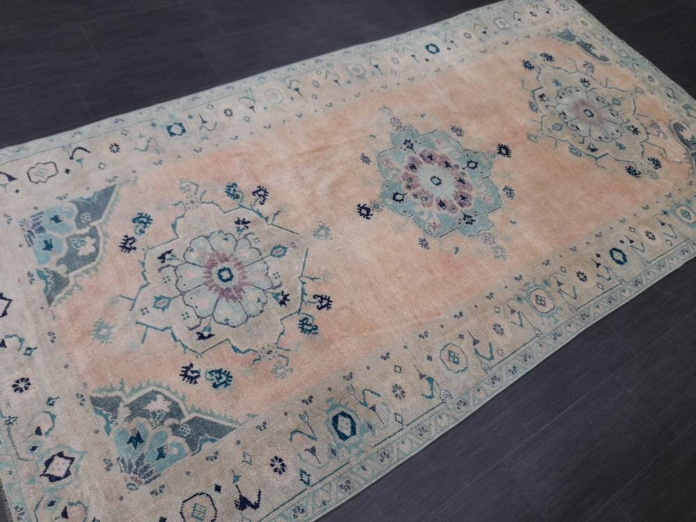 Hand Knotted Rug, Vintage Oriental RUG, Muted Vintage 5x10 Rug, Vintage Fine Rug  Wool Oushak Rug, Vintage Persian Rug, Vintage Turkish Rug.
