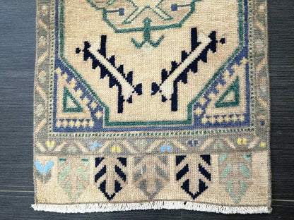 Vintage Turkish Rug Mini Rug Small Area Rug Pink Turkish Rug Oushak Rug Pink Hand Made Rug Vintage Rug Small Oriental Rug Small Persian Rug