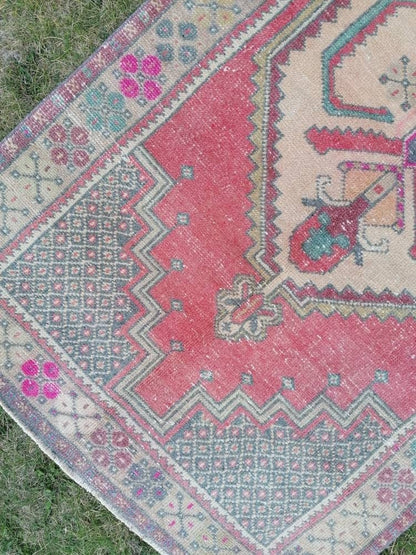 Turkish wool rug vintage handmade rug oushak rug kitchen rug bohemian rug 3'8x6'4 feet