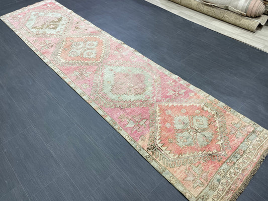 Vintage Runner Rug 2.6 x 11 Muted Turkish Runner Rug Muted Oushak Runner Rug Hallway Runner Kitchen Runner Rug Wool Runner Star Rug