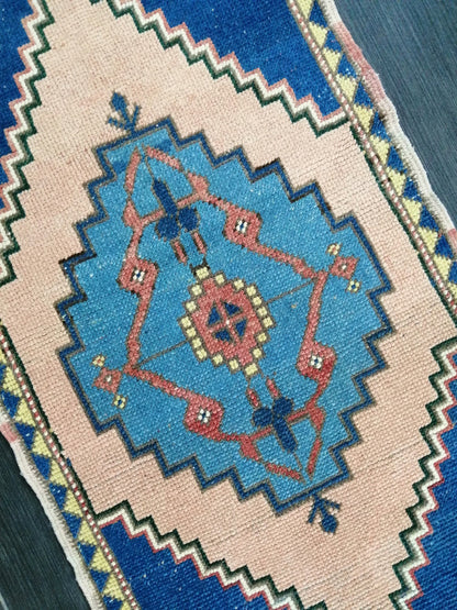 Vintage Turkish Rug 4 x 1.9 Mini Rug Small Area Rug Turkish Rug Oushak Rug Hand Made Rug Vintage Rug Doormat