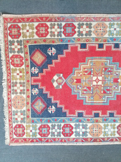 Blue vintage turkısh rug, anatolian wool rug, area oushak rug 4'3x7'10 feet