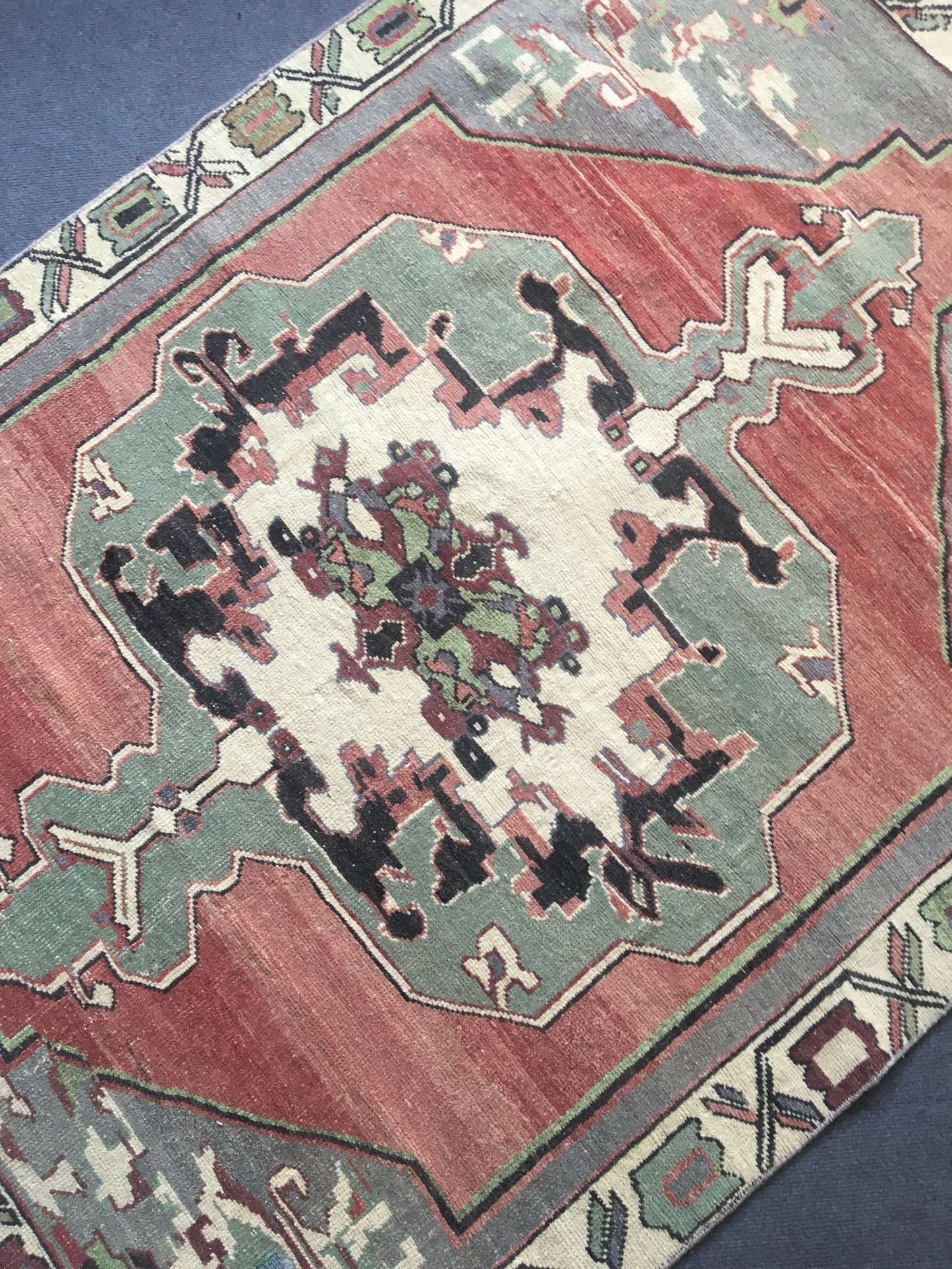 4x5 feet green laundry floor rug, vintage turkish red kitchen area rug, oushak bedroom bohem rug, anatolian bathroom large rug, wool carpets