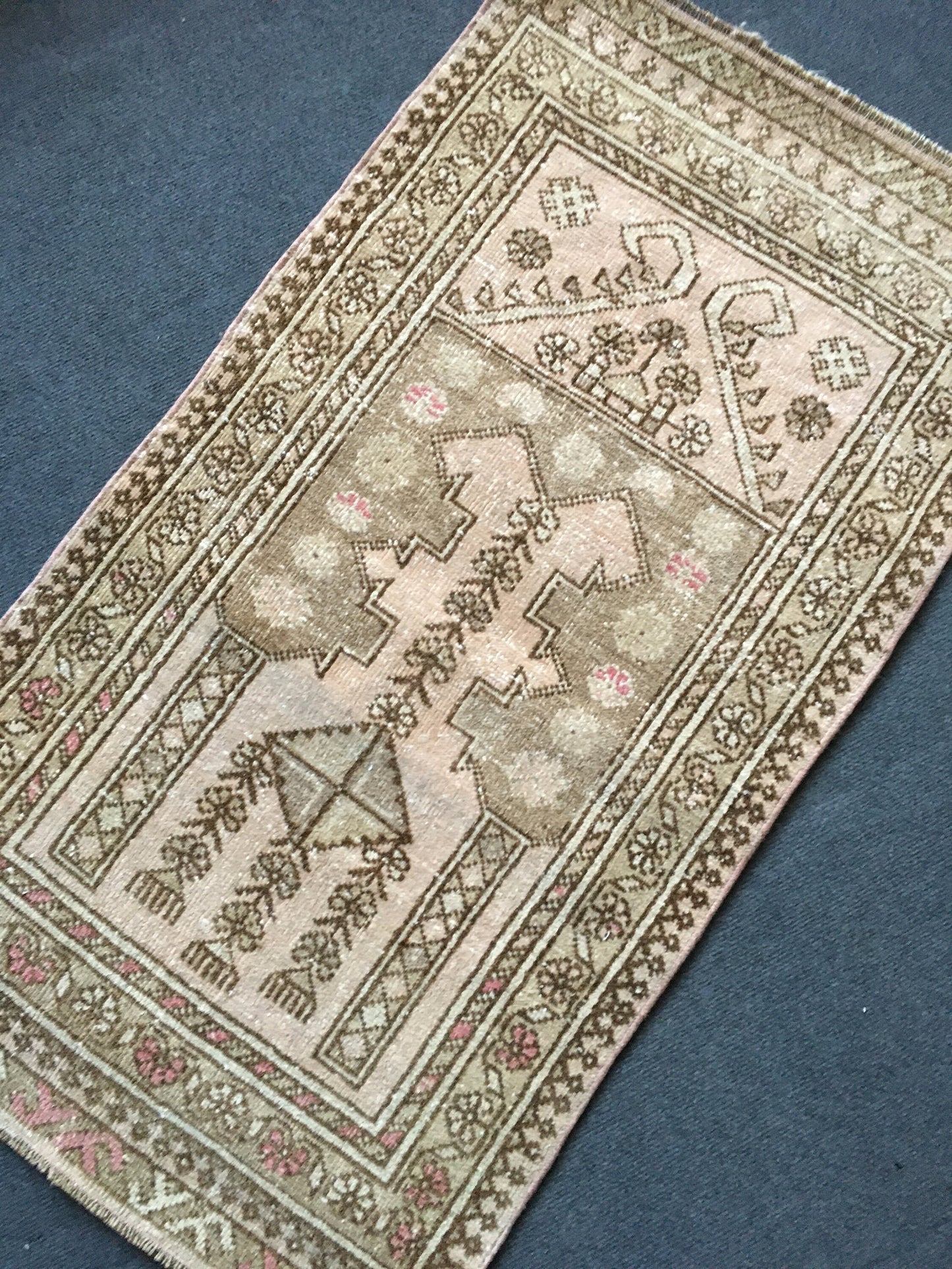 2x4 feet vintage brown bedroom small rug, turkish handmade wool pink bathroom small rug, living room area mini rug, oushak small laundry rug