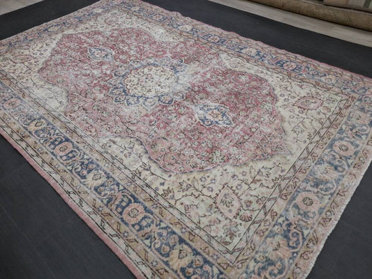 Vintage Turkish Rug 6.6 x 10 Red Vintage Persian Rug Muted Vintage Rug Wool Muted Oushak Rug Hand Made Rugs Vintage Distressed Turkish Rug