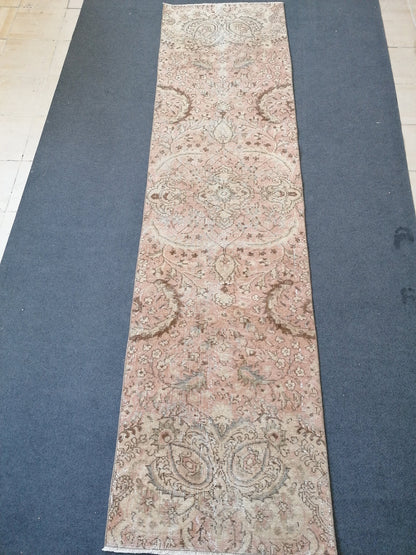 10'5x2'8 turkish runner rug, runner rug,vintage oushak runner rug,kitchen runner rug,hallway runner rug,vintage runner rug,oushak runner rug
