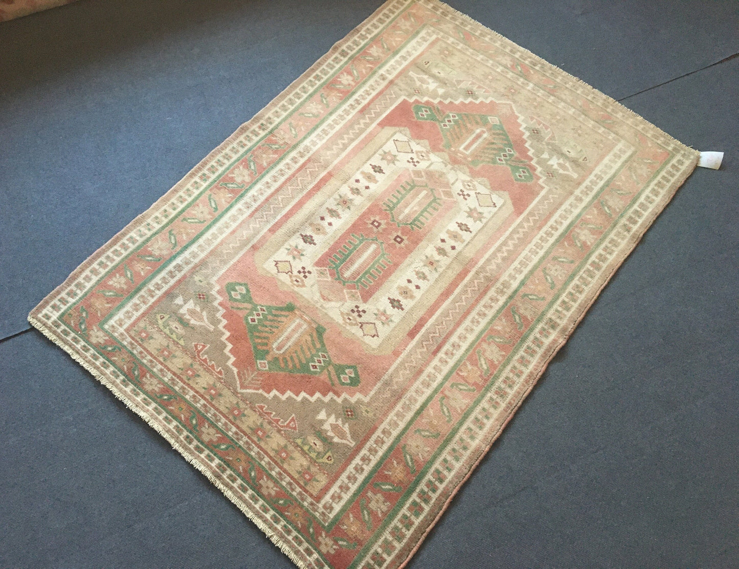 4x6 feet handmade muted natural kitchen floor rug, turkish wool bedroom area rug, vintage bathroom large rug, wide entryway rug, hallway rug