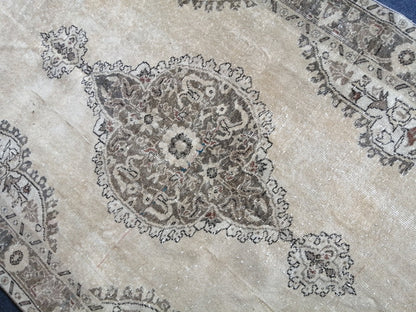 5.3 x 8 TURKISH Muted Rug Vintage  Rug Vintage Persian Rug Wool Oushak Rug Hand Made Rugs Vintage Turkish Rug