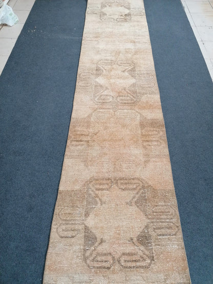 11'x2'5 turkish runner rug, vintage runner rug, vintage oushak runner rug, hallway runner, kitchen runner rug, anatolian wool runner