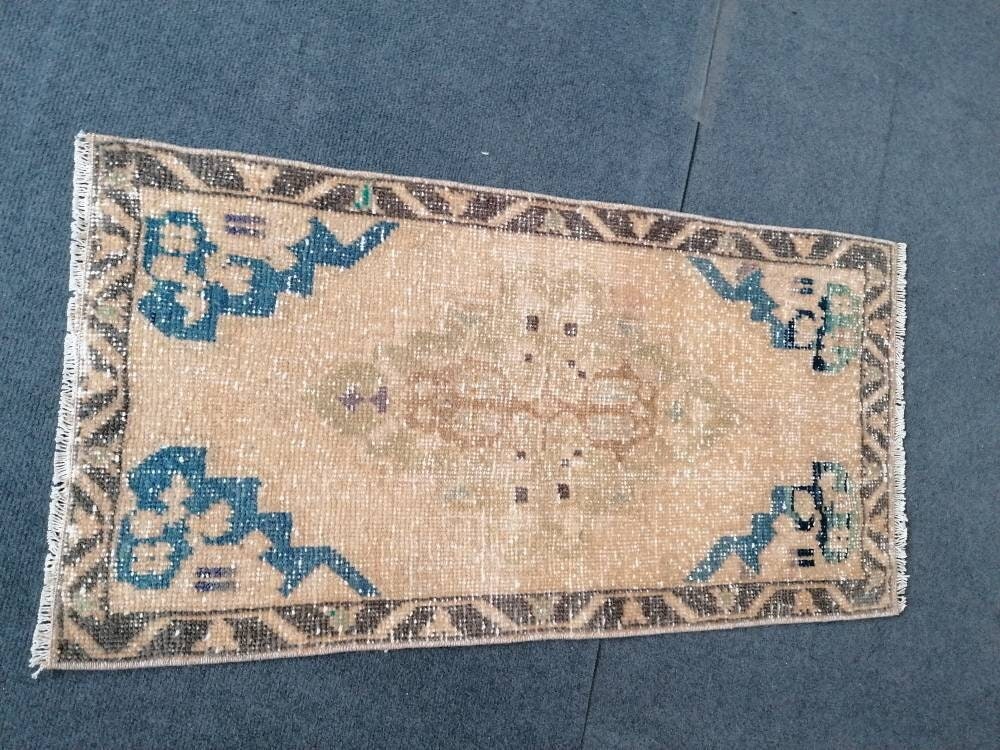 Vintage rug, vintage small turkish rug, hand made wool rug 1'7x3 feet