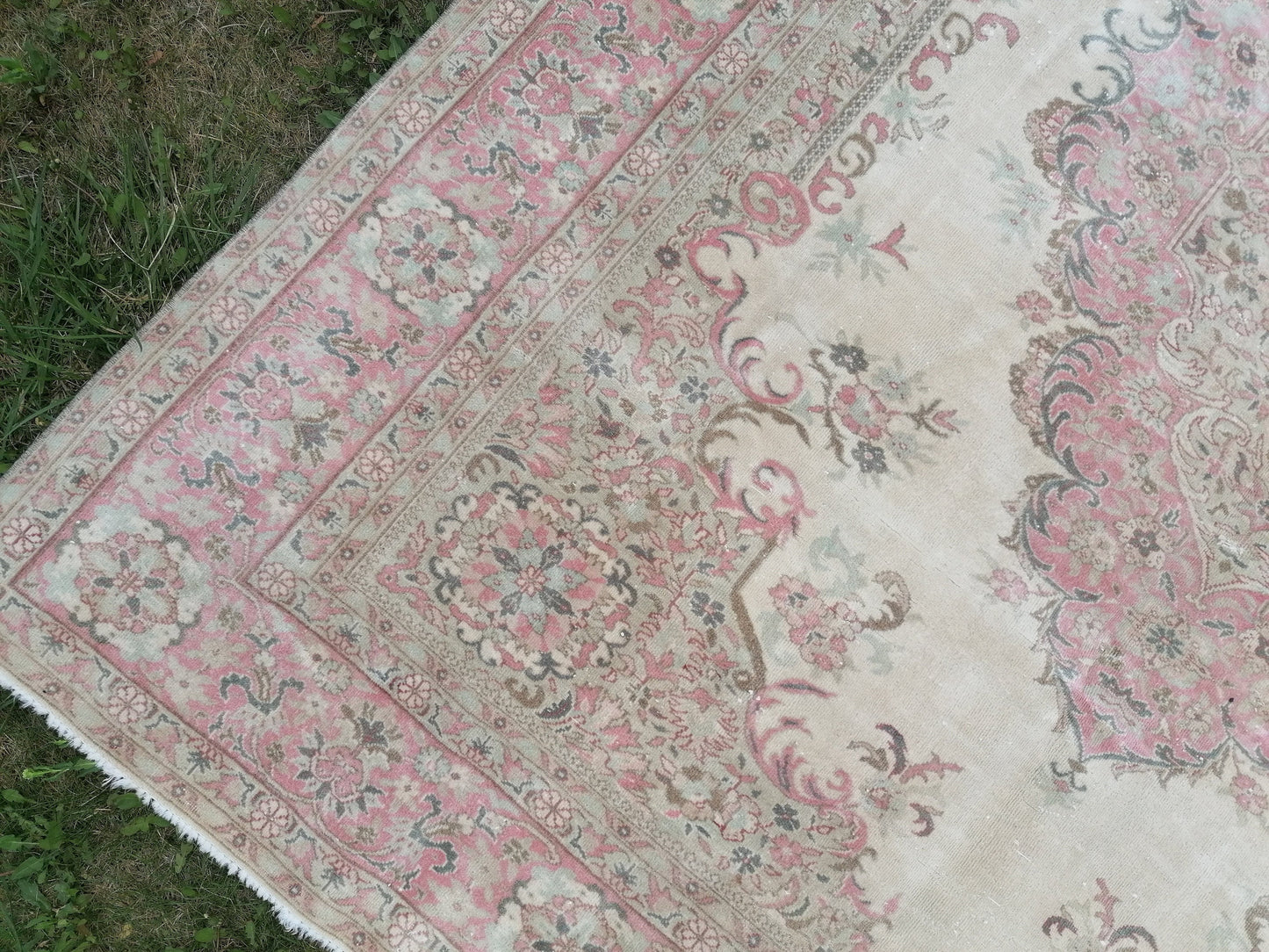 6'7x8'7 Vintage rug, pastel vintage oushak rug faded unique handmade rug, traditional turkish rug