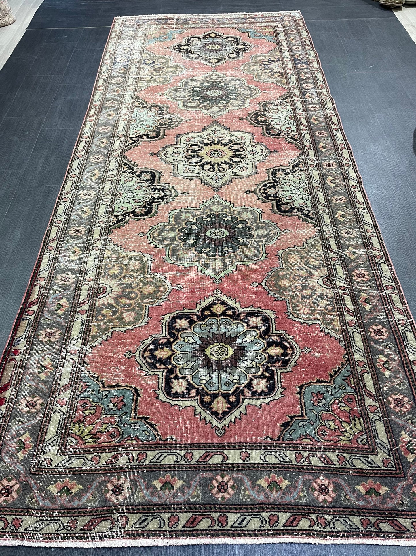 Vintage Runner Rug, Turkish 4.8 x 11.8 Runner Rug, Varigated Red Vintage Runner Rug Hallway Runner Rug Kitchen Runner Rug Wool Runner