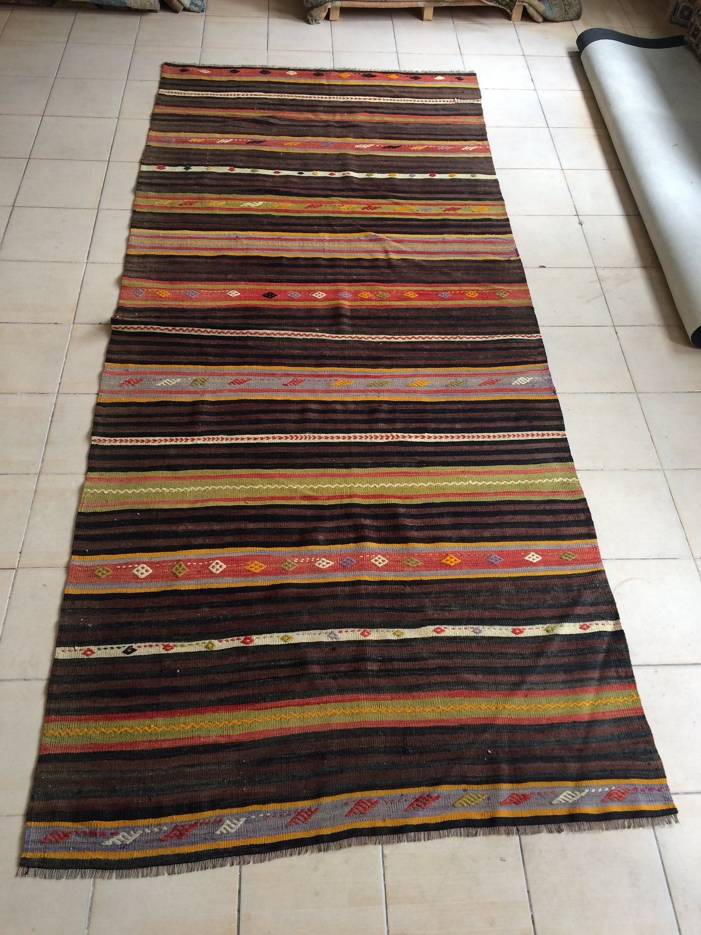 Vintage rug , Flat woven Kilim Rug With Embroidery Rug, Oriental Carpet, Vintage Kilim Rug Wool Carpet Rug, Flat Pile Rug