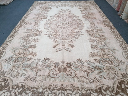 Muted oushak rug, large turkish oushak rug, pastel vintage rug, vintage oushak rug 9'5x5'10 feet unique hand made rug