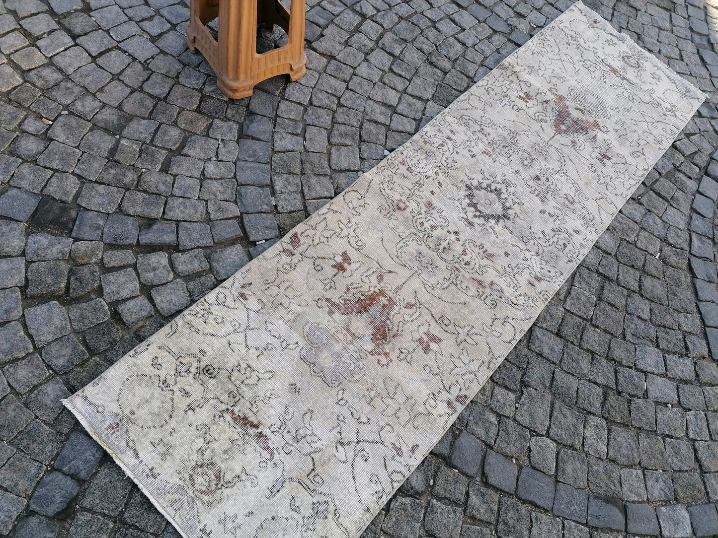 Faded turkish runner rug, hallway runner 2'7x9'5 neatural vintage wool runner, vintage handmade runner kitchen runner