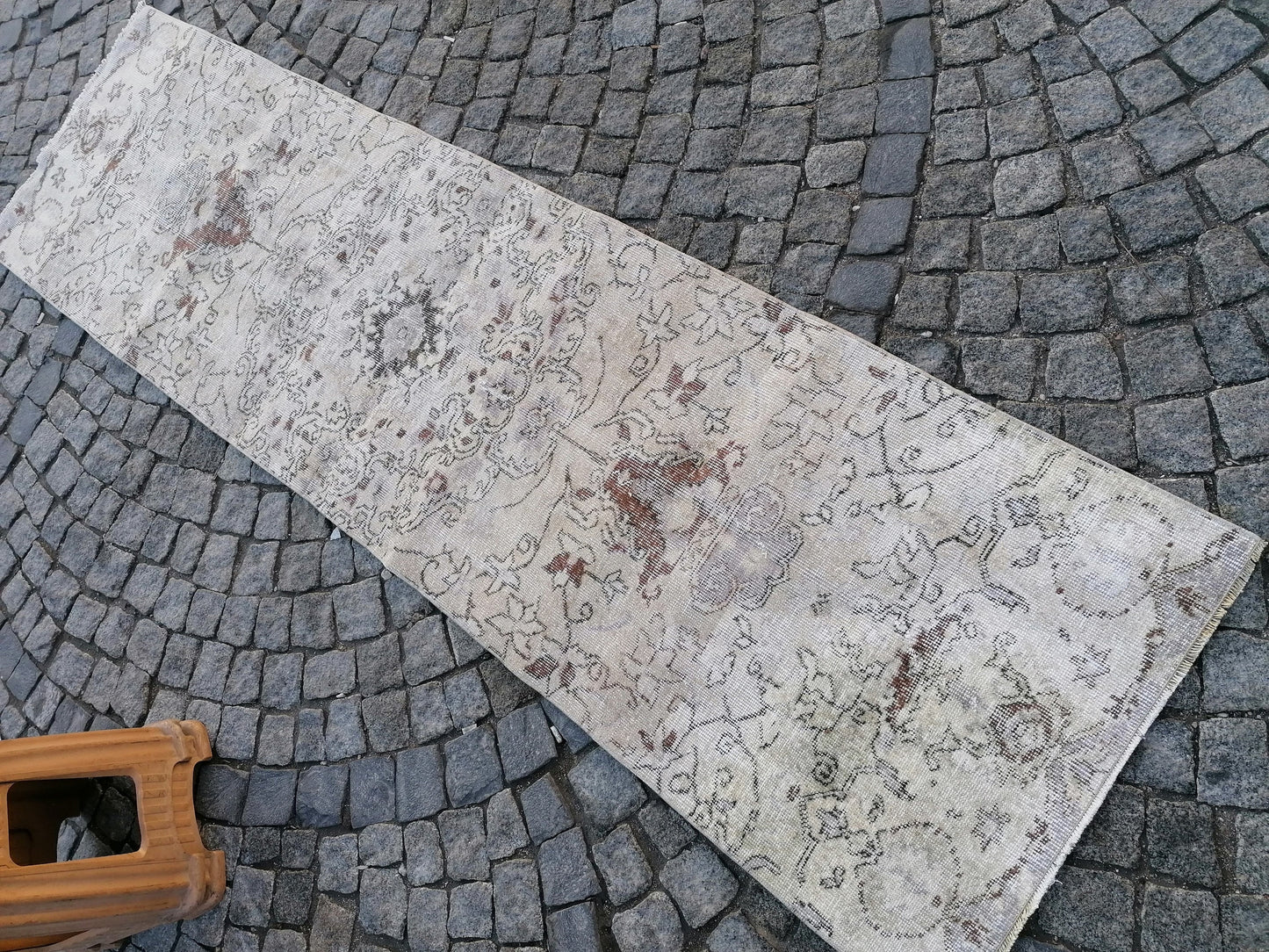 Faded turkish runner rug, hallway runner 2'7x9'5 neatural vintage wool runner, vintage handmade runner kitchen runner