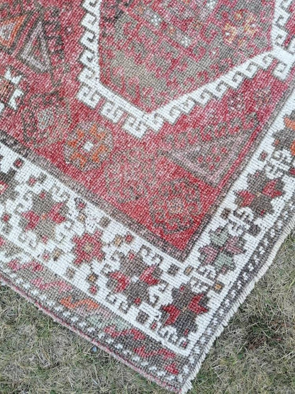 4.5 x 8.2 Vintage kurdish runner rug - handmade rug, Wool runner rug