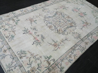 MUTED Rug, 5 x 8.6 Vintage Hand Made Rug, Oushak Rug, Faded Rustic Rug, ORIENTAL Rug, Turkish Rug, Farmhouse Rug, Vintage Persian rug