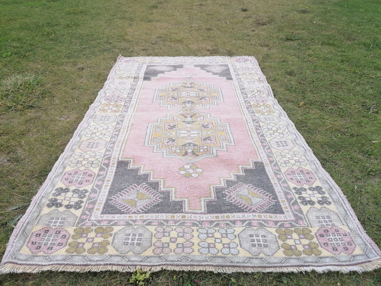 Turkish rug,vintage rug,vintage oushak rug 4x6'5 vintage hand made wool rug, kitchen rug, bohemian rug,area rug