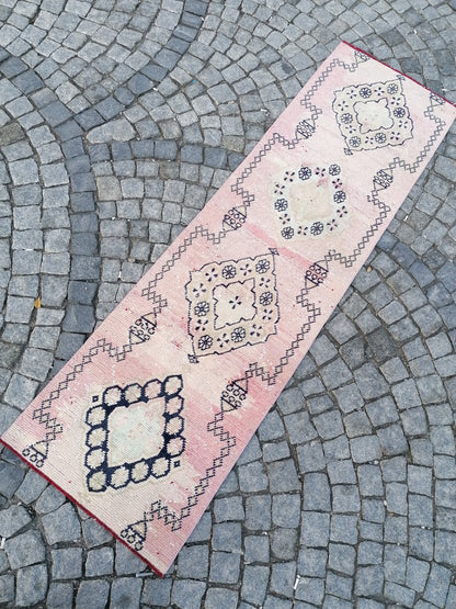 2'4x8'3 wool runner rug, hallway runner rug, vintage kitchen runner, turkish runner, oushak runner rug, bohemian rug