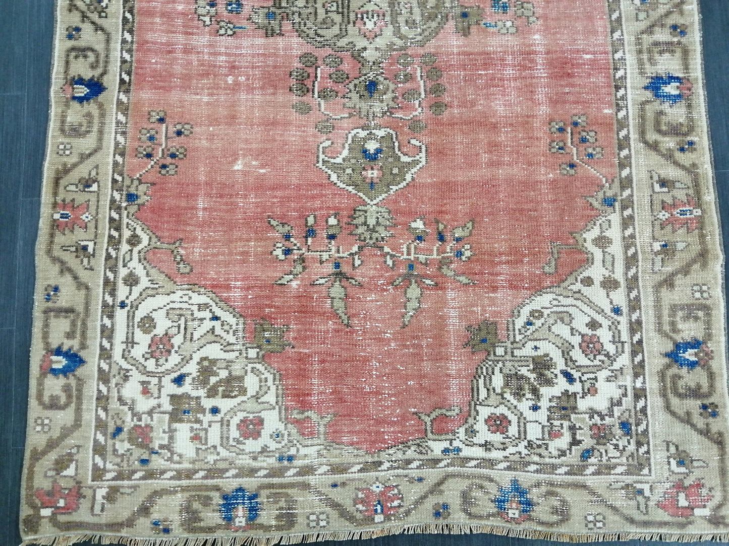 8.7 x 4.6 OUSHAK RUG TURKISH Oushak Rug Vintage Oushak Runner Rug Vintage Runner Rug Wool Oushak Rug Hand Made Rugs Vintage Turkish Rug