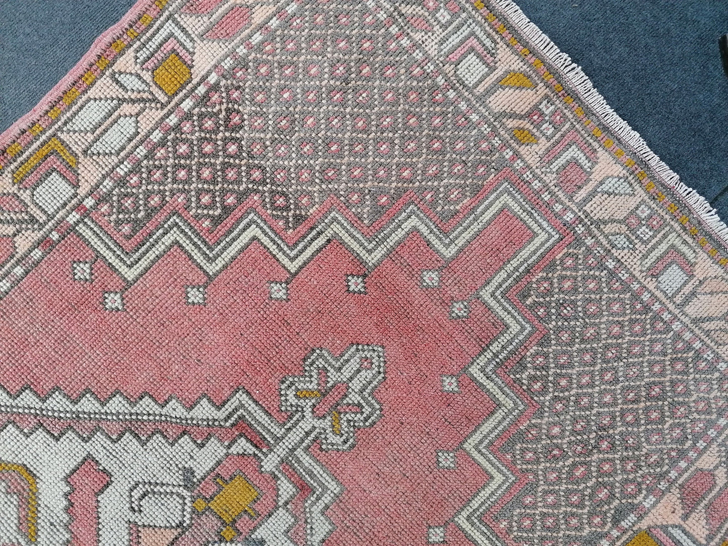 6'4x3'7 vintage turkish rug, pink turkish rug, oushak vintage rug, kitchen rug,vintage anatolian bohemian rug,unique hand made bohemian